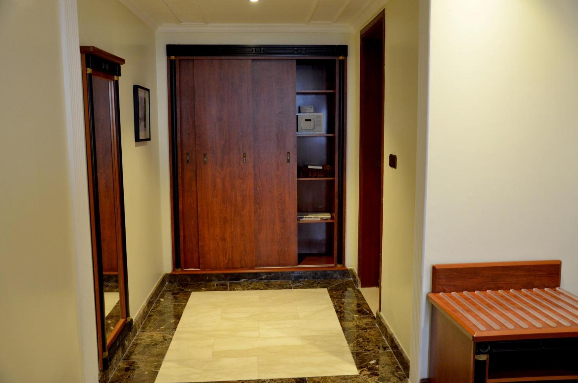 Crown Tower Hotel Al Al Jubail Dış mekan fotoğraf