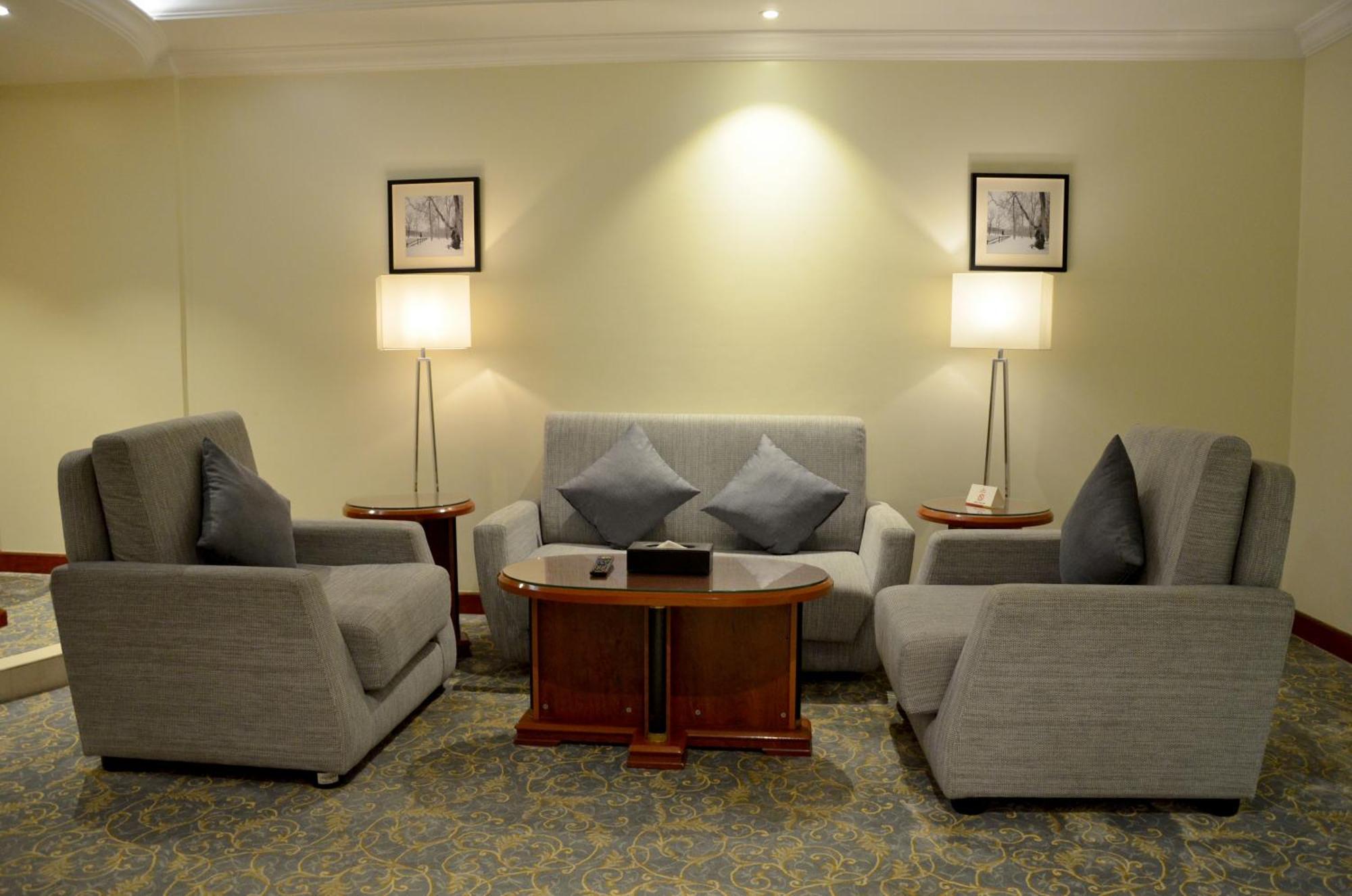 Crown Tower Hotel Al Al Jubail Dış mekan fotoğraf