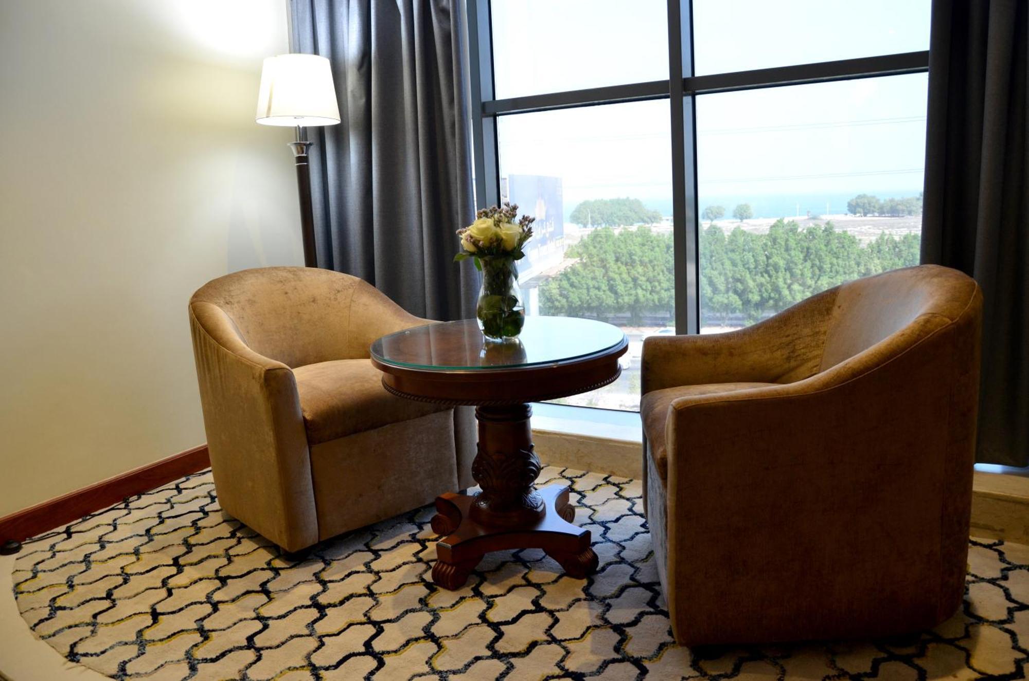 Crown Tower Hotel Al Al Jubail Dış mekan fotoğraf