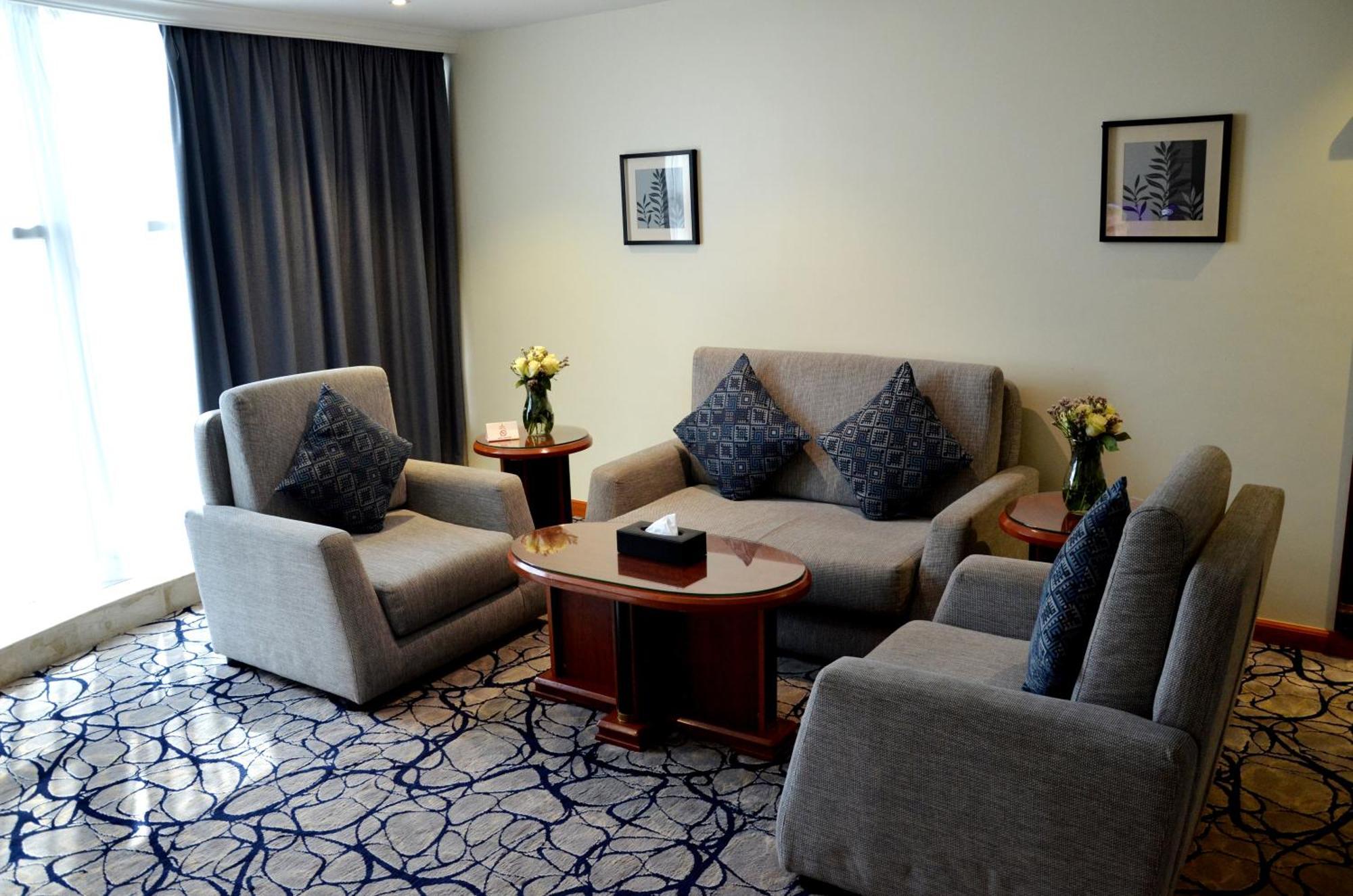 Crown Tower Hotel Al Al Jubail Dış mekan fotoğraf